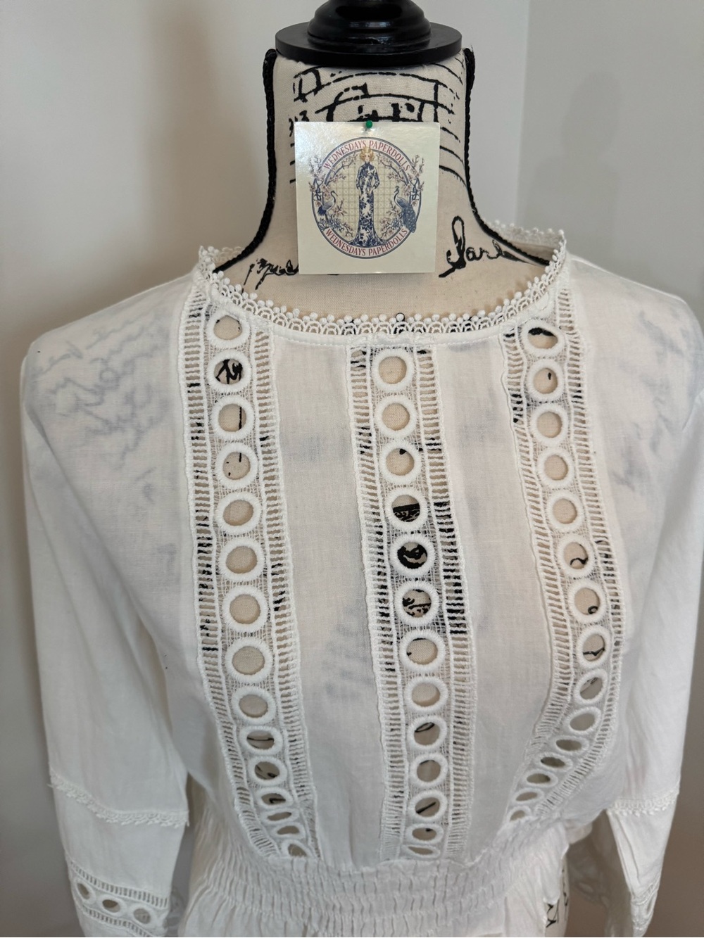 Lush White Eyelet Lace Blouse Small Boho Peasant Smocked Waist Romantic Cottage - Picture 4 of 11